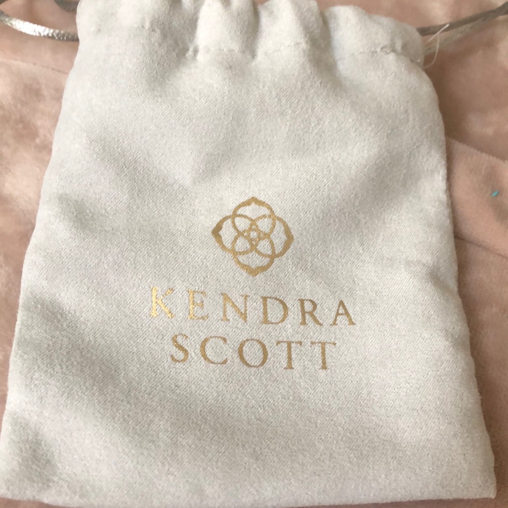 KENDRA SCOTT Mosaic Drop Earrings gift set - Picture 5 of 9